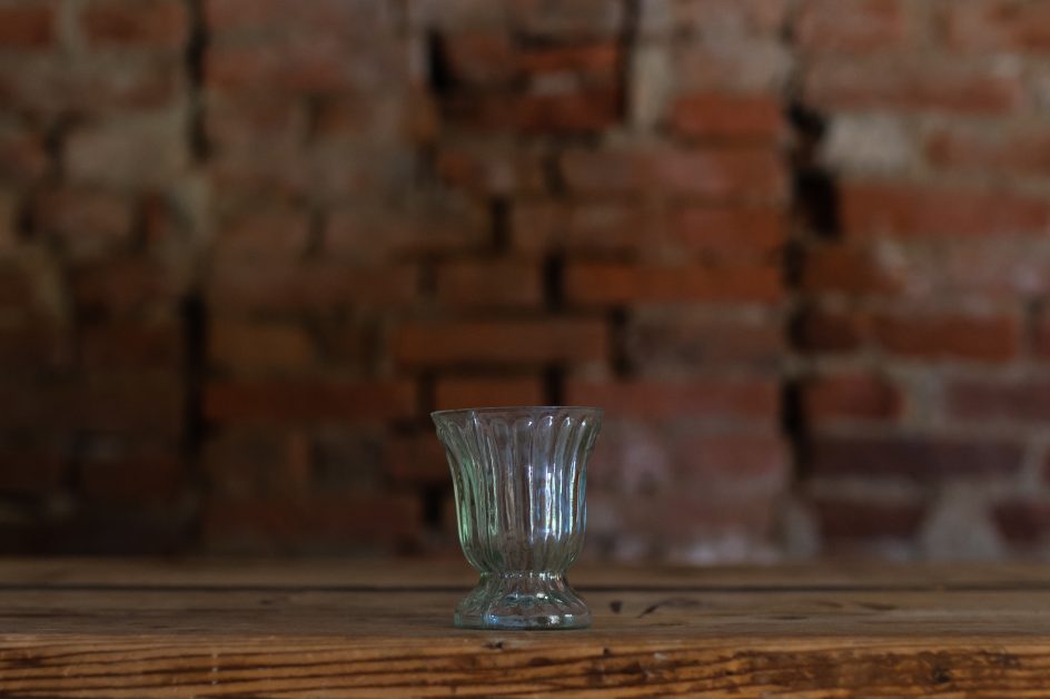 piccolo vaso trasparente zigrinato