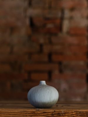 Vaso Lindform grigio modello Bari.
