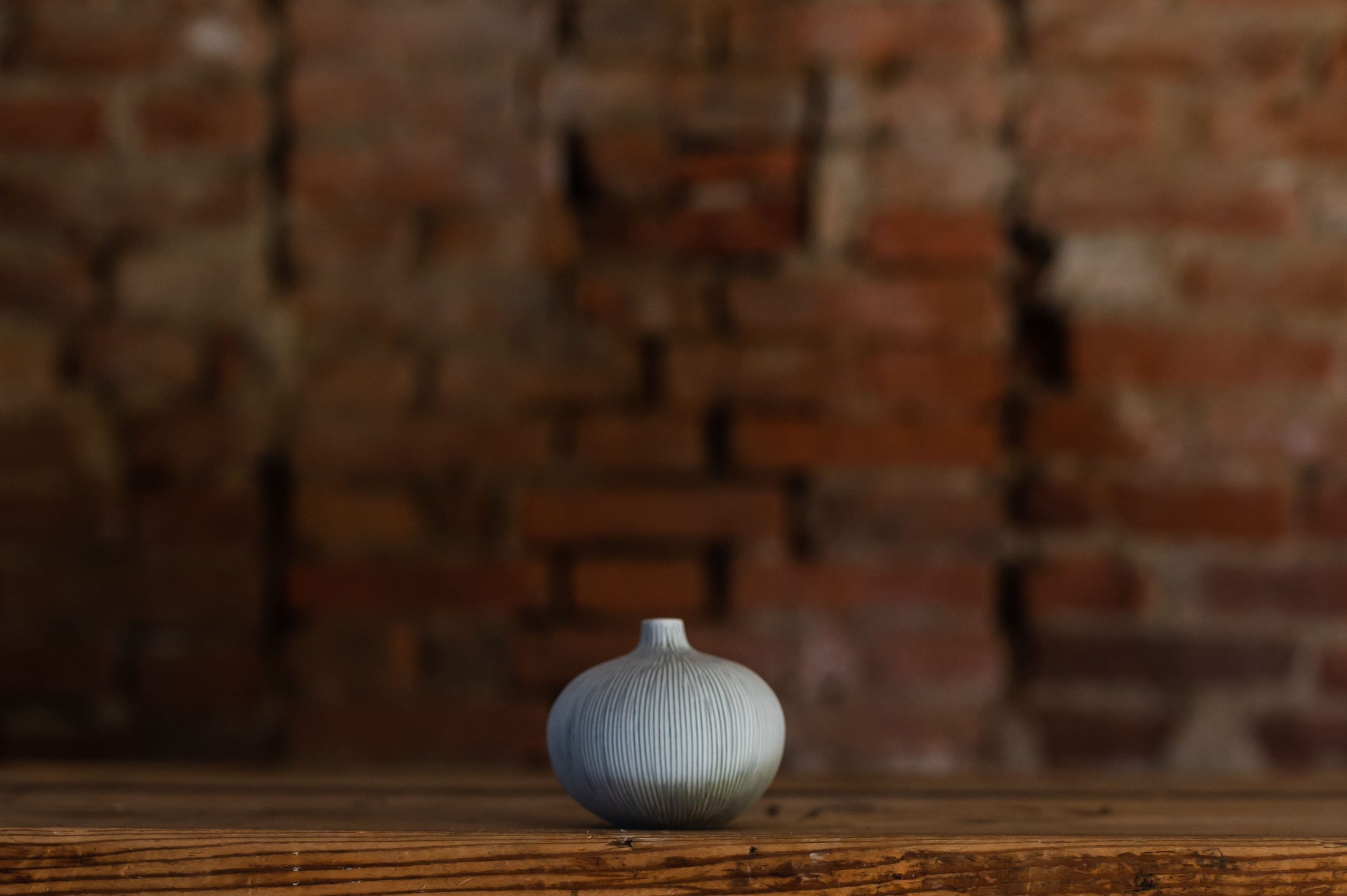 Vaso Lindform grigio modello Bari.